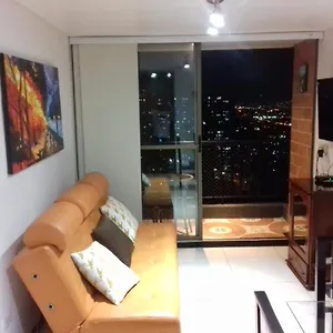 Hermoso Y Acogedor Apartamento En Belén Rodeo Alto Colombia